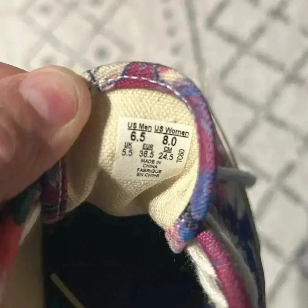 Vans Women Size 8 (Men size 6.5) Multi Color